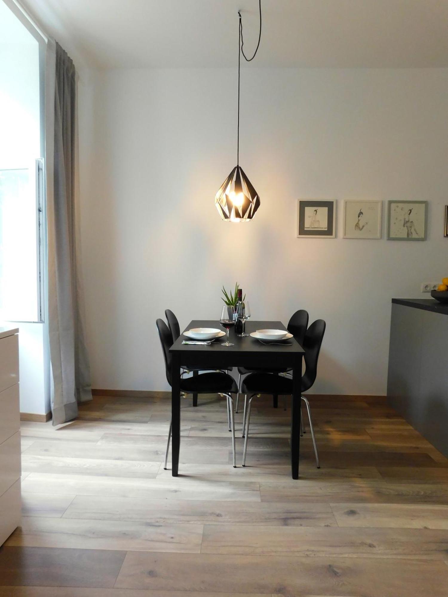 Max, Ruhige Sonnige Wohnung In Praternahe 维也纳 外观 照片